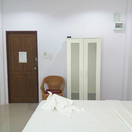 Samsiri Resort Korat Nakhonratchasima Екстериор снимка