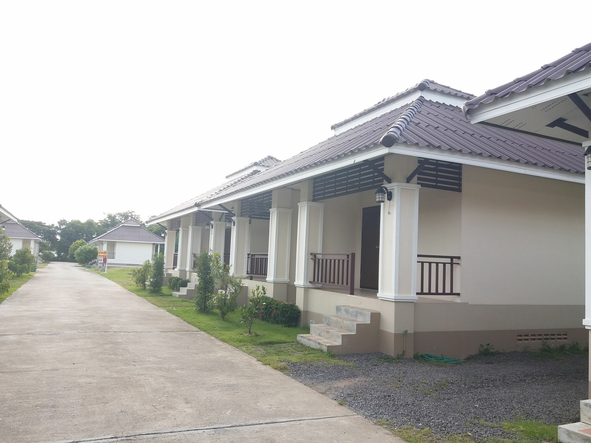 Samsiri Resort Korat Nakhonratchasima Екстериор снимка