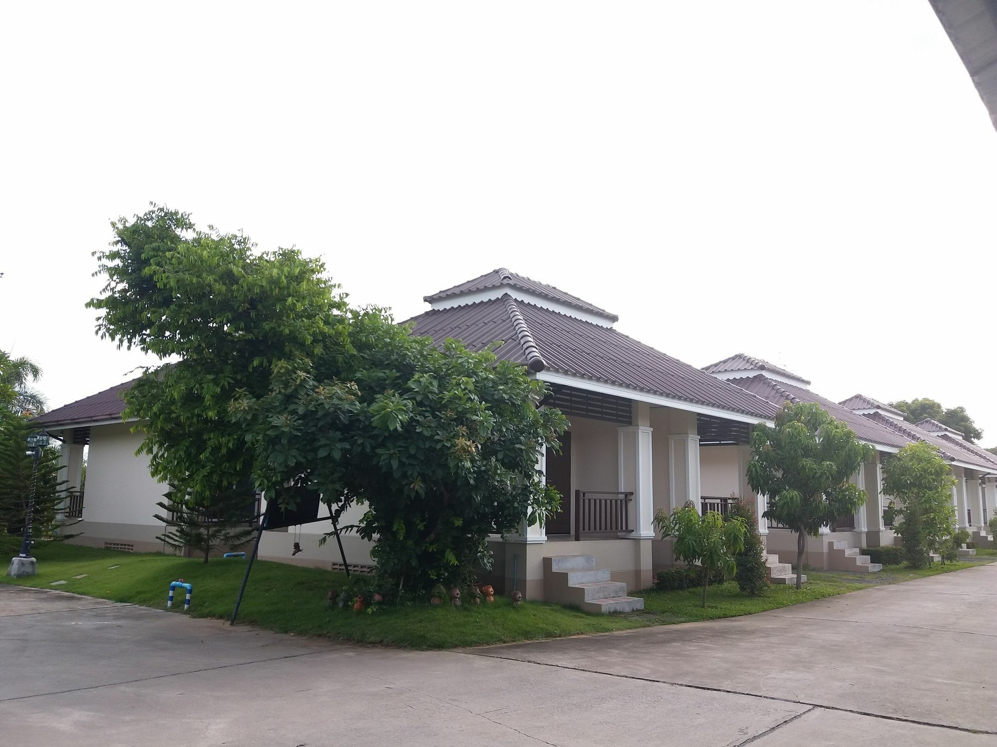 Samsiri Resort Korat Nakhonratchasima Екстериор снимка